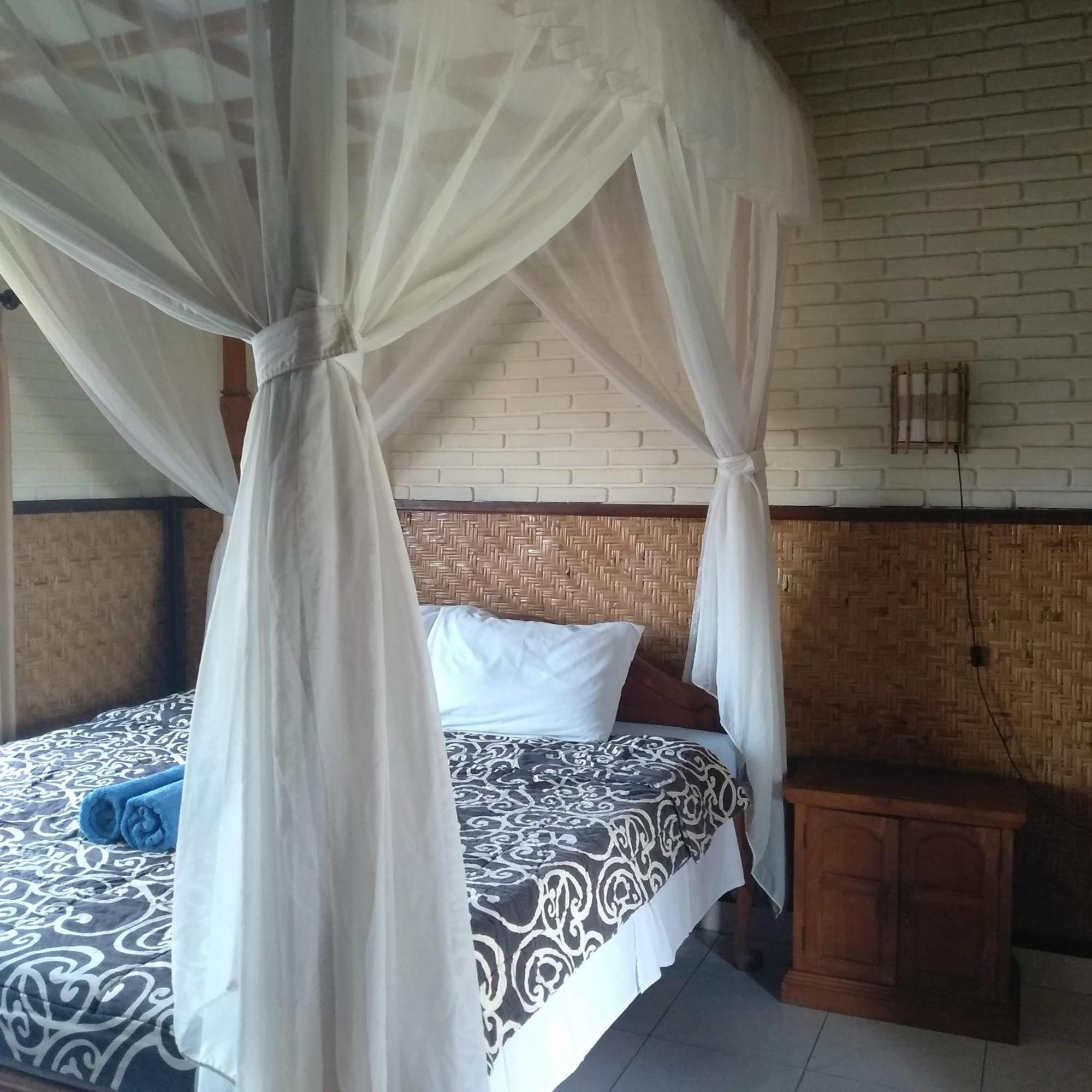พันดก บูลัน แมส Hotel อูบุด ภายนอก รูปภาพ